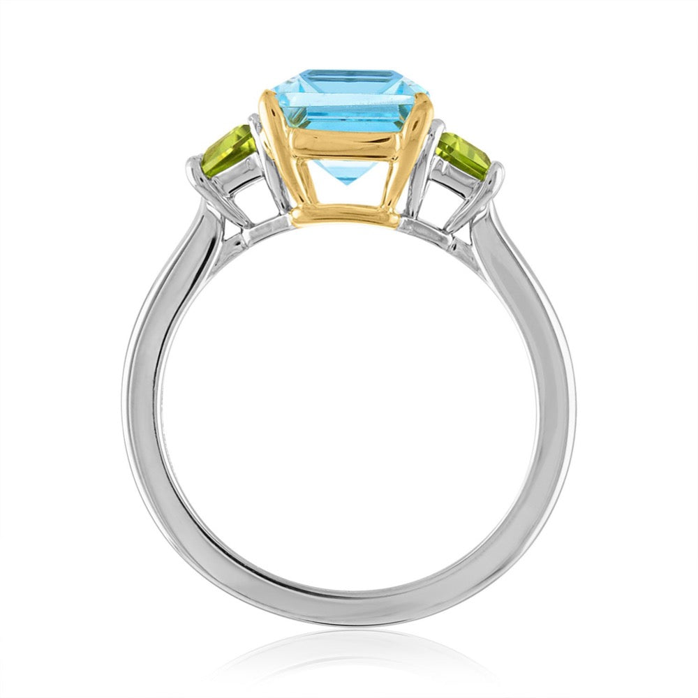 Two tone Emerald Aquamarine and Trapezoid Peridot Ring